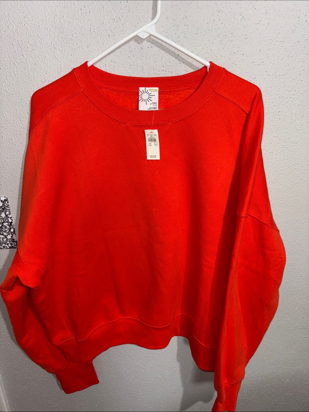 OFFLINE By Aerie - NWT - Cloud Fleece Classic Crewneck Sweatshirt (size Large)